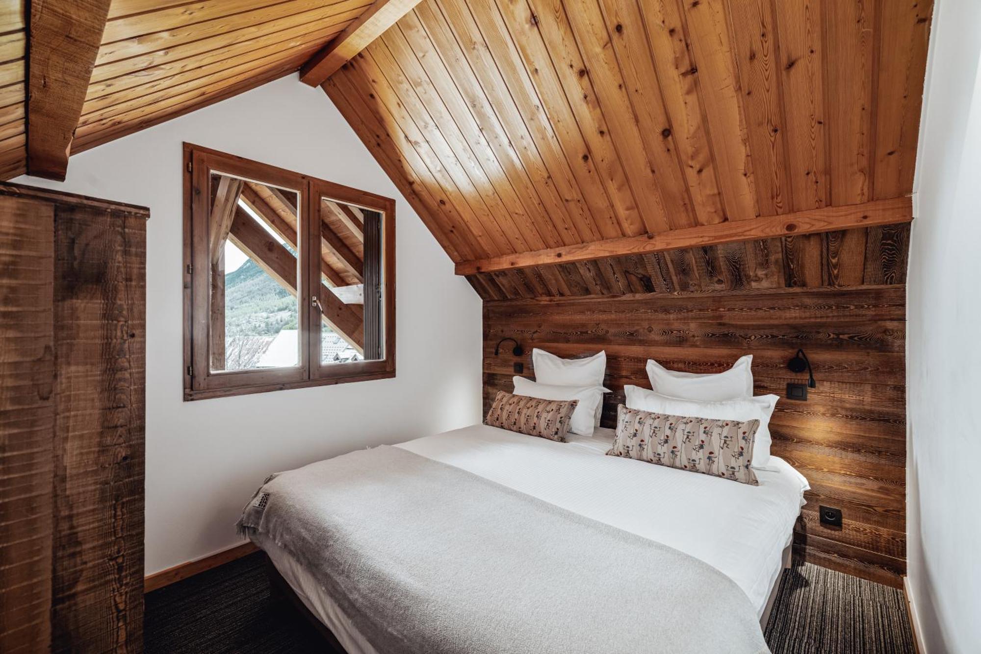 Alliey & Spa Piscine Appart-Hotel Serre Chevalier Ле-Монетье-ле-Бен Экстерьер фото